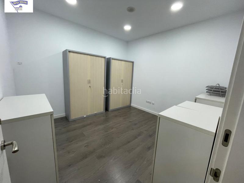 Foto f27552bb-f2a9-42cc-bf84-90f171d7e632. Alquiler local comercial en Ensanche - Franciscanos Albacete