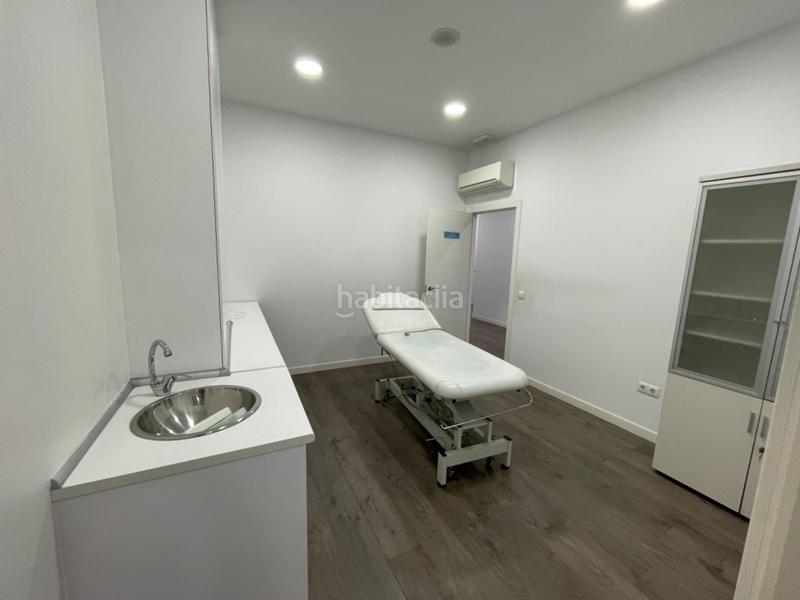 Foto f29cdfb8-b4a9-45e6-a85c-e4ef65c167df. Lloguer local comercial a Ensanche - Franciscanos Albacete