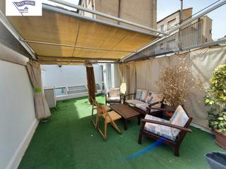 Tríplex en Carretas - Pajarita. Lote de inmuebles compuesto por tríplex, bajo tipo loft y garaje
