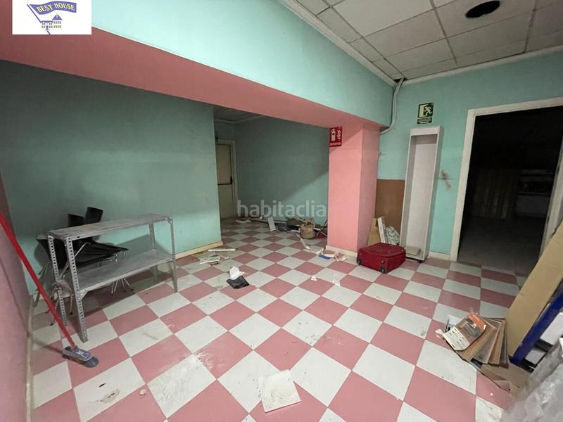 Foto 3d9d78b3-8229-49c1-88f7-f77f50c35213. Alquiler local comercial amplio local en zona villacerrada en Albacete