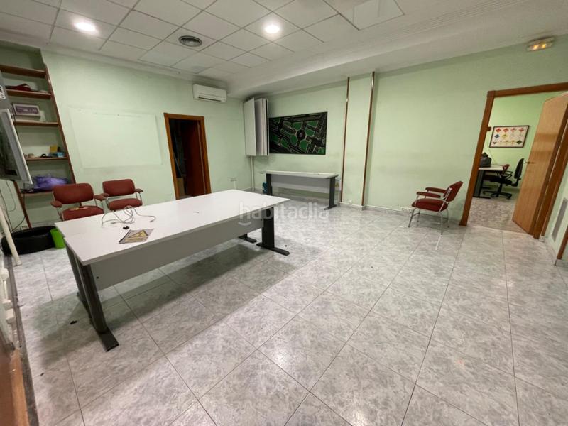 Foto 3b675df0-b822-48ee-8720-2f6fe4f89079. Alquiler local comercial local de 240 m2 acondicionado como oficina en Albacete