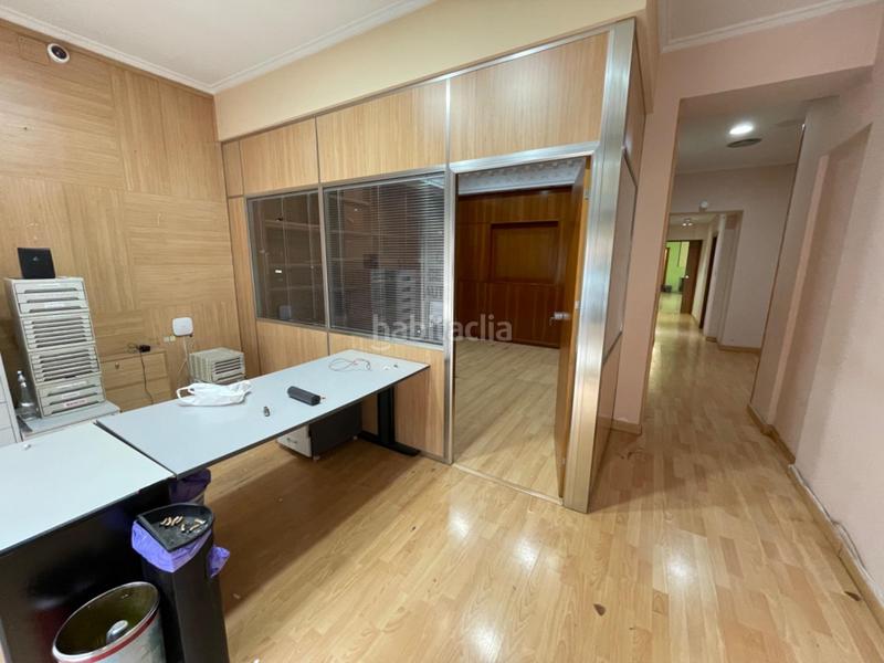 Foto d398ac68-cb18-4564-9183-3c004e9ea345. Alquiler local comercial local de 240 m2 acondicionado como oficina en Albacete