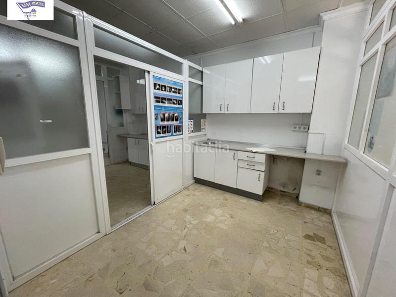 Foto 2e9e32fc-8190-4db0-b79d-e60456f57452. Location local commercial dans Ensanche - Franciscanos Albacete