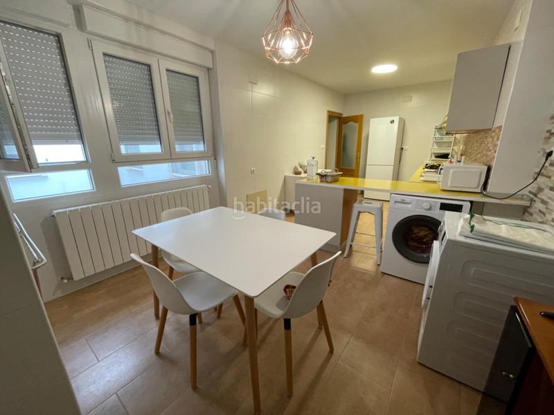 Foto 3385110d-01b3-45e8-bc06-0c042a6ccd4a. Pis amb calefacció a Centro Albacete