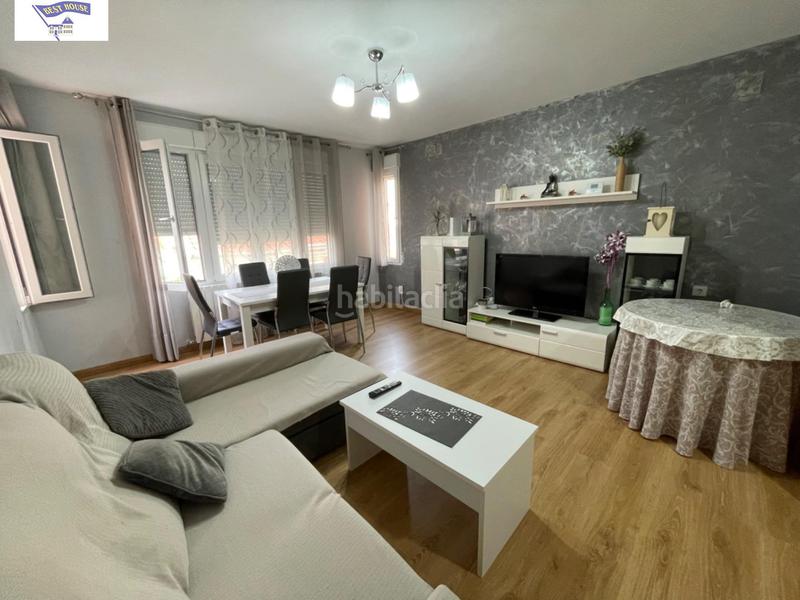 Foto 84808798-0d1c-4ed8-afde-d78c283062b0. Piso en Centro Albacete