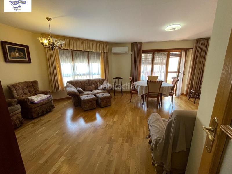 Foto 4f3d6ec3-9abb-4f87-acdc-1d23f410d361. Miete etagenwohnung mit heizung in Parque Sur Albacete