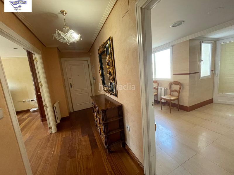 Foto b16f8f98-4ef8-40c5-935b-c9cf1fdc46ef. Miete etagenwohnung mit heizung parking in Centro Albacete