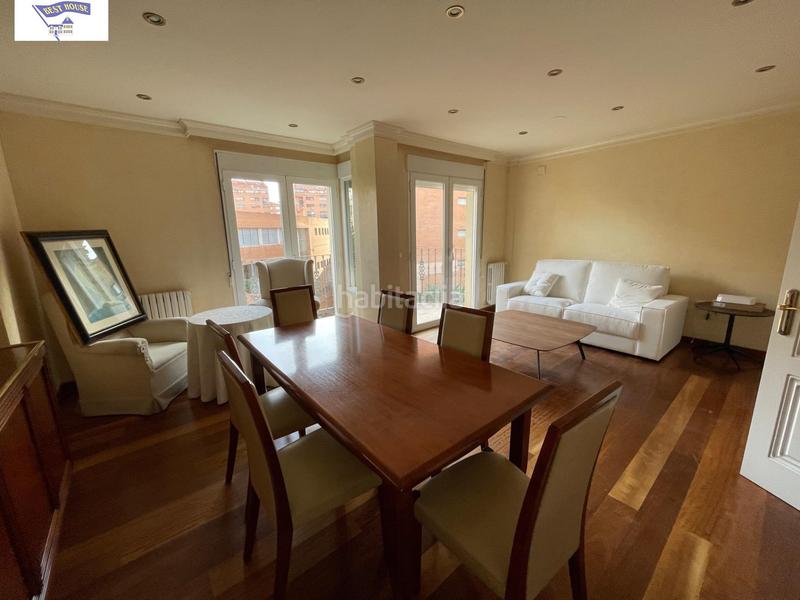 Foto 006943d5-1f94-4111-beb4-3417fa5100dd. Rent flat with heating parking in Centro Albacete