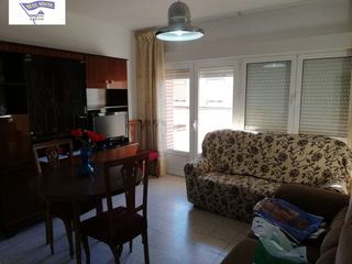 Miete Etagenwohnung in Hospital. Piso para estudiantes zona hospital