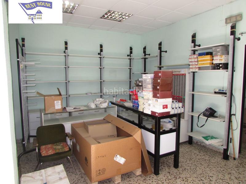 Foto 25edc3df-0588-49e5-8b8f-2e8a50002677. Location local commercial dans Industria Albacete