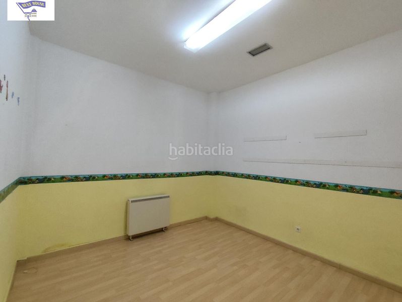 Foto 51aa6feb-d1d8-4d63-80ef-74257183e215. Local comercial a Centro Albacete