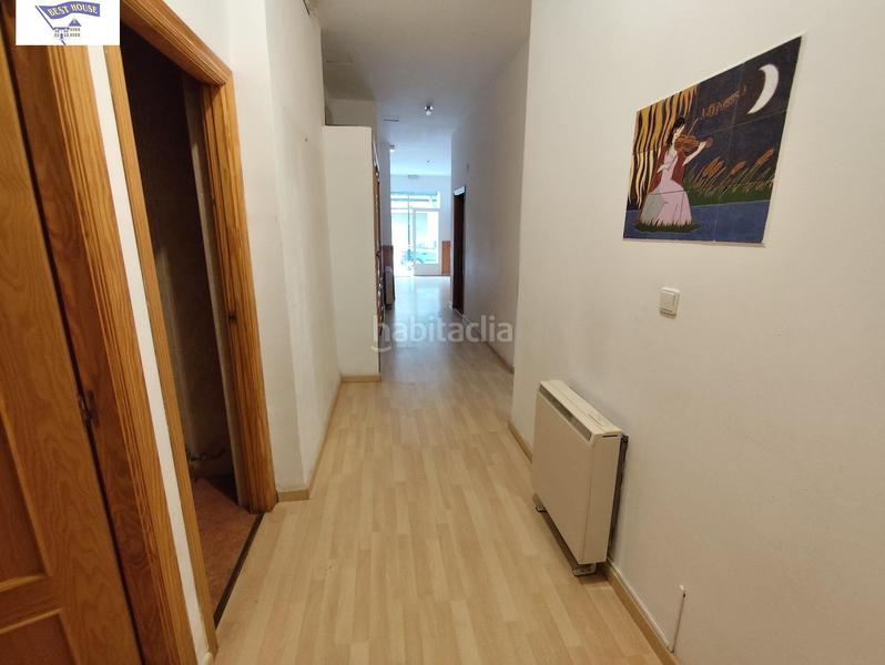 Foto de5dcff7-edba-433c-9d92-b4e174250514. Lloguer local comercial a Centro Albacete
