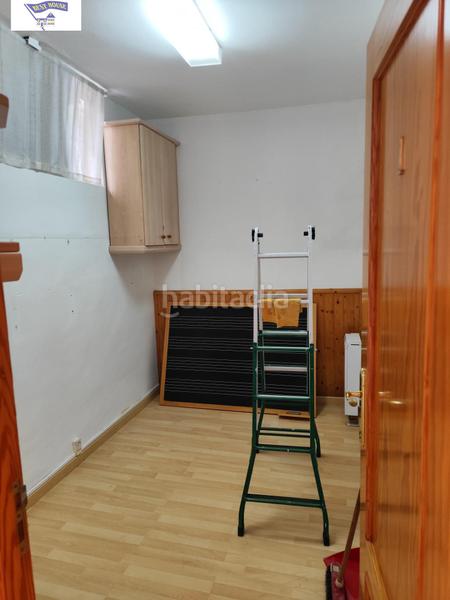 Foto a9ab243a-d7f3-4de1-aa7b-03ea92e4376b. Location local commercial dans Centro Albacete