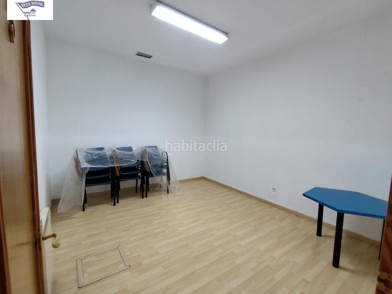 Foto 6185fdfa-748f-4c5c-a61d-dfde7540ee8d. Rent business premise in Centro Albacete