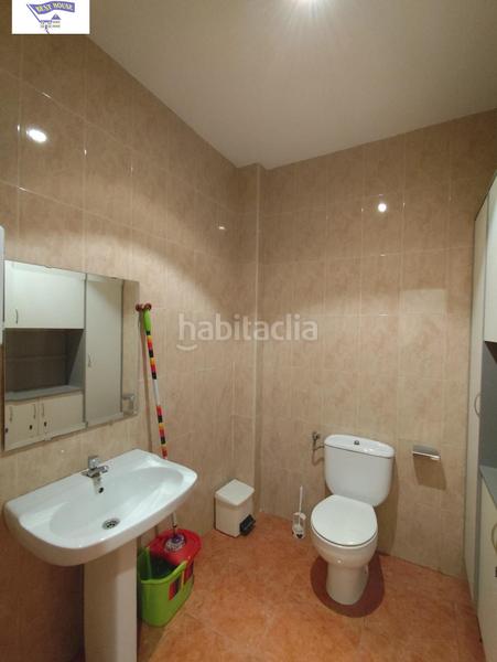 Foto 7e94767e-6038-48c6-b379-16af240d80e8. Rent business premise in Centro Albacete