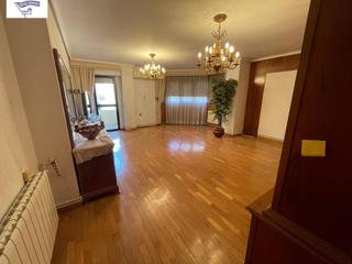 Piso en Centro. Exclusiva vivienda en el corazón de albacete