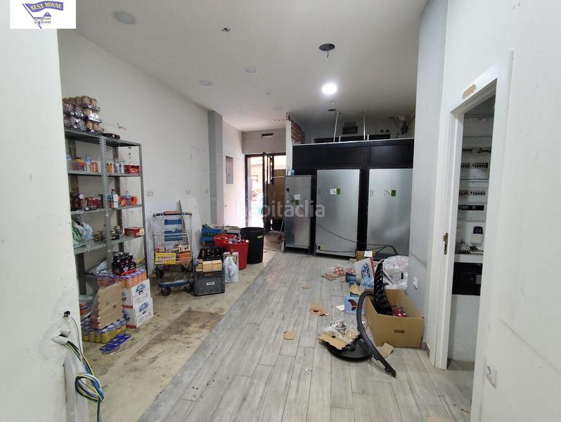 Foto 3c2486d3-4dfa-4b77-9e96-094bd6614155. Alquiler local comercial local en venta o alquiler zona Feria en Albacete