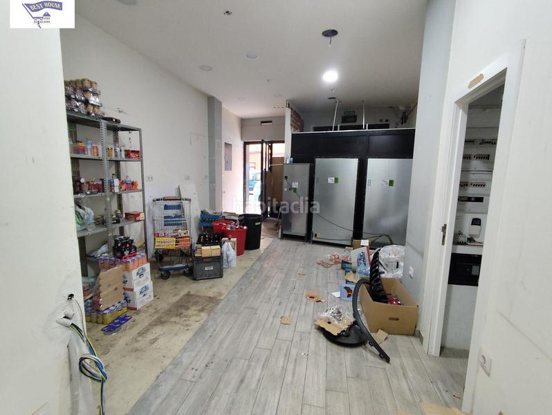 Foto 68a0c7d4-0d49-4a1c-bcea-7e8b9d83a535. Lloguer local comercial a Feria Albacete