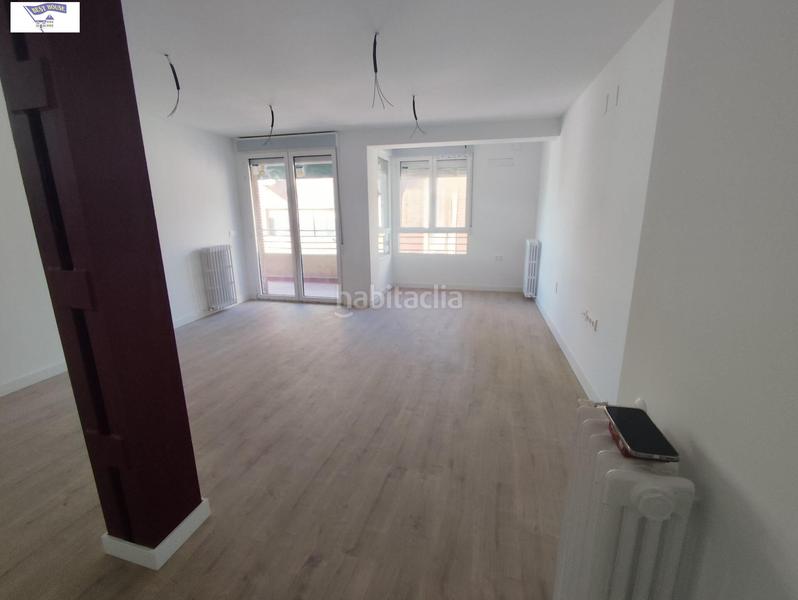 Foto a69bd7cc-ee04-4a80-bc20-9e1397f7f370. Appartement dans Centro Albacete
