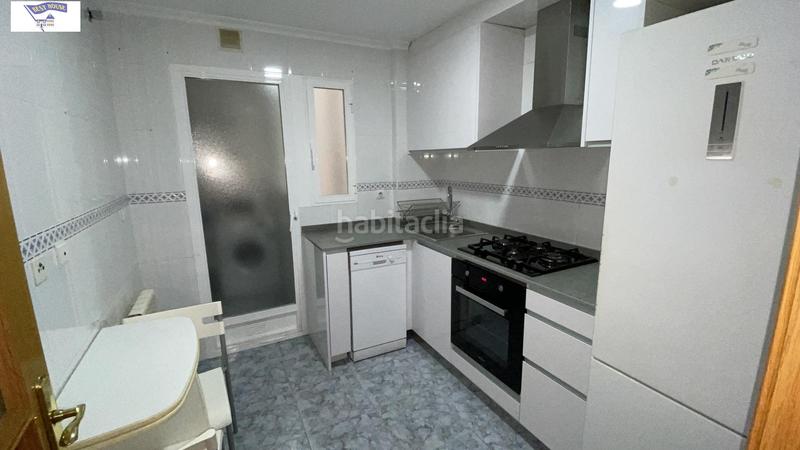 Foto 606ed3c6-862d-47f4-933a-b80c31c02b1d. Pis amb calefacció aparcament a Hospital Albacete