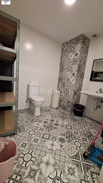 Foto 9c2785ed-2c9b-4da8-ad98-dd699559ac51. Lloguer local comercial a Feria Albacete