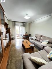 Apartament a Industria. Apartamento zona industria con garaje y trastero