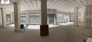 Locale commerciale in Feria