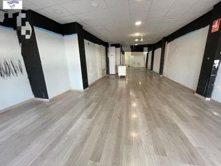 Business premise in Feria