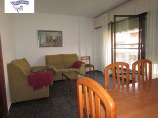 Miete Etagenwohnung in Feria. Piso céntrico para estudiantes