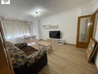 Location Appartement à Fátima. Piso para estudiantes de 4 dormitorios y dos baños