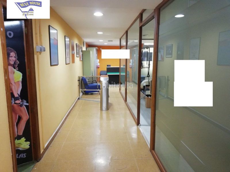 Foto e6ab5782-3743-456e-89cb-955237d56365. Local comercial a Centro Albacete