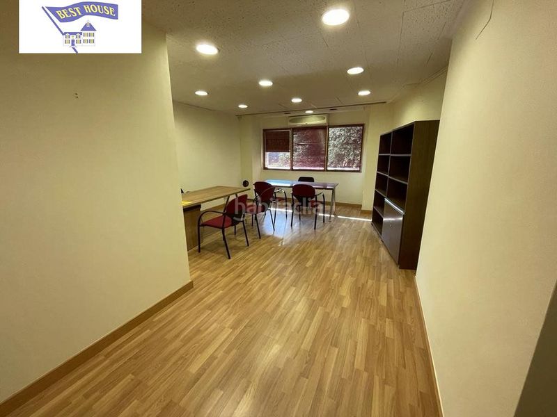 Foto dc966a85-f326-454b-8c2a-c23a3b0774a1. Location bureau dans Centro Albacete
