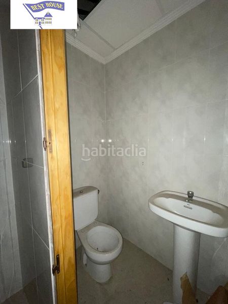 Foto d5e56a8f-e896-4f40-b665-bb812a2334d1. Local comercial a Centro Albacete