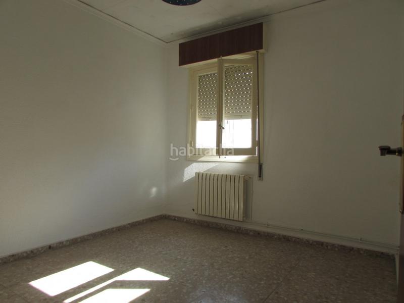 Foto 2d6e4d11-357e-4242-b927-205d37a7e168. Casa  con cochera en San Pablo Albacete