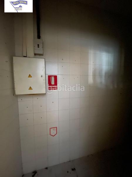 Foto eb2fab9e-d41e-4bed-be3d-73655498573e. Alquiler local comercial local en circunvalación, muy cerca de feria en Albacete