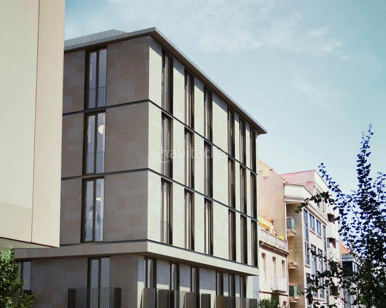 Foto e9e4138b-f395-4b12-ab70-e4abad968bb4. Local comercial venta de bajo en Plaza España - Corte Inglés Vigo