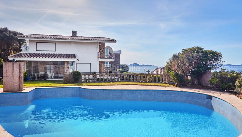Foto 0bb21473-4d99-41c0-a79c-e0797975a9e7. Chalet in barrio illa toralla 35 in Coruxo - Oia - Saiáns Vigo