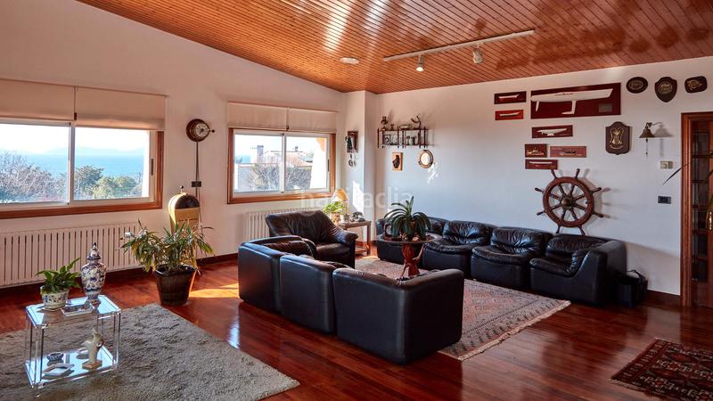 Foto 6e3ead57-b96a-4c83-bd9b-76b563a023de. Chalet in rúa do arquitecto antonio cominges 108 in Vigo