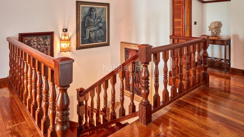 Foto fc1eb724-e712-41e1-b021-7d984a001374. Chalet in rúa do arquitecto antonio cominges 108 in Vigo