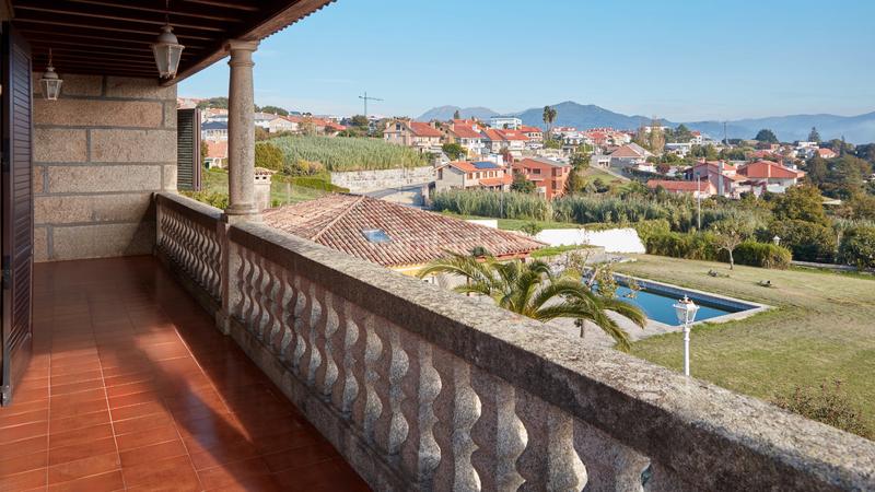 Foto d8447931-215d-43ac-92ee-c0e3f41b3268. Maison dans rúa otero pedrayo 32 dans Panxón Nigrán