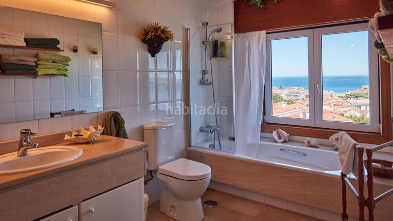 Foto 78233427-40d4-4ce1-8fe4-a0b41e9a398e. Xalet amb xemeneia calefacció aparcament piscina a Baiona
