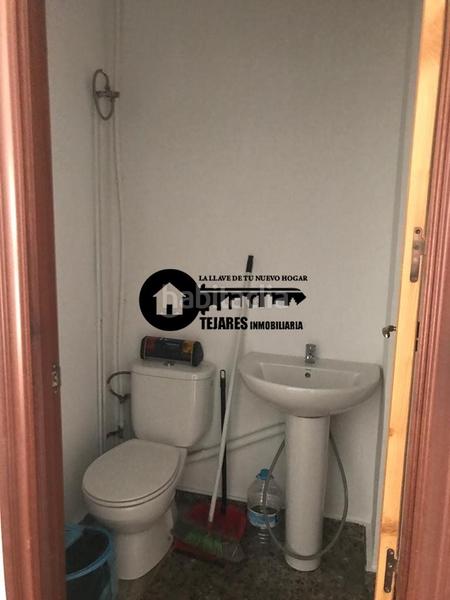 Foto 990d76a1-7a75-4791-8201-915f043c646d. Alquiler local comercial inmobiliaria tejares alquila local comercial . zona eroski en Albacete