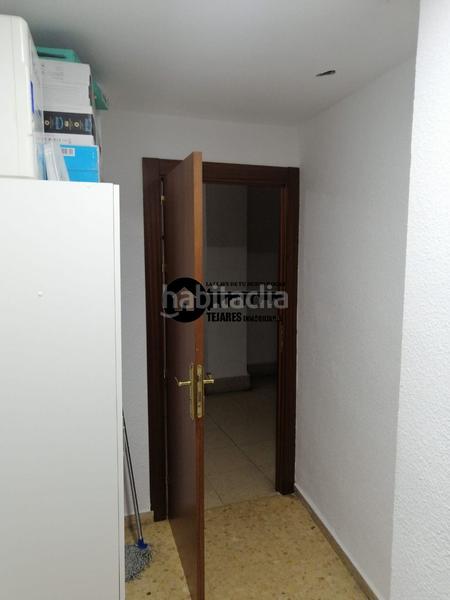 Foto 4ff79624-7873-4c43-9500-c1fc575b989c. Alquiler local comercial inmobiliaria tejares alquila oficinas comerciales excelente ubicacion en Albacete