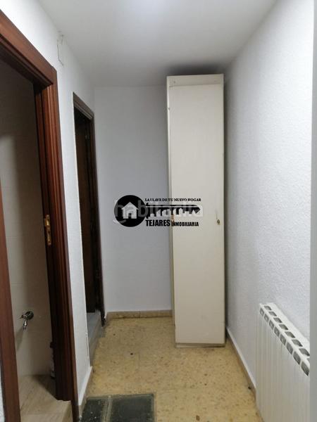 Foto b275d11b-b3d6-4b46-b7bb-78a31ce9fbbc. Lloguer local comercial amb calefacció a Feria Albacete