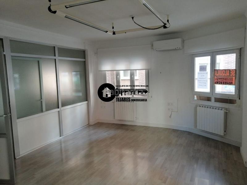 Foto 5644de8a-7f48-4463-af08-ec3e348933b9. Rent business premise with heating in Feria Albacete