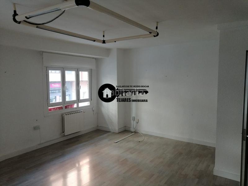 Foto 8bf3cfa7-03be-4821-893e-d5d650677d32. Rent business premise with heating in Feria Albacete