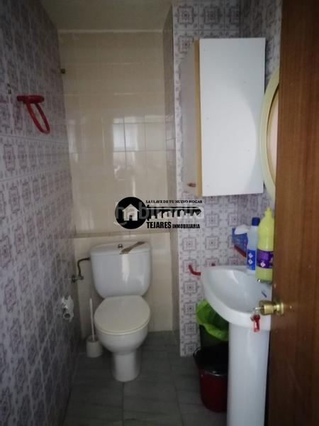 Foto cf824609-b235-4b5d-b631-b293afdcb729. Rent business premise with heating in Feria Albacete