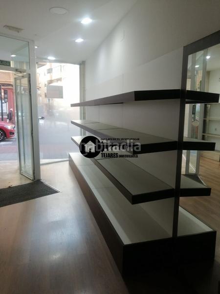 Foto fe1ef7e9-a24e-45ad-a393-ea2cc2333c5e. Alquiler local comercial inmobiliaria tejares alquila local comercial .zona centro villa cerrada en Albacete