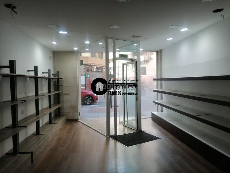 Foto 58875435-1ba8-4b0f-a604-008adbc62de4. Rent business premise with heating in Feria Albacete