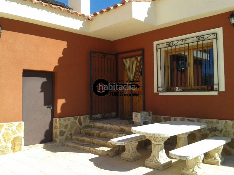 Foto 42c4c058-824a-40c1-bc4d-40a2d52695df. Casa inmobiliaria tejares vende excelente parcela a 3km en Albacete
